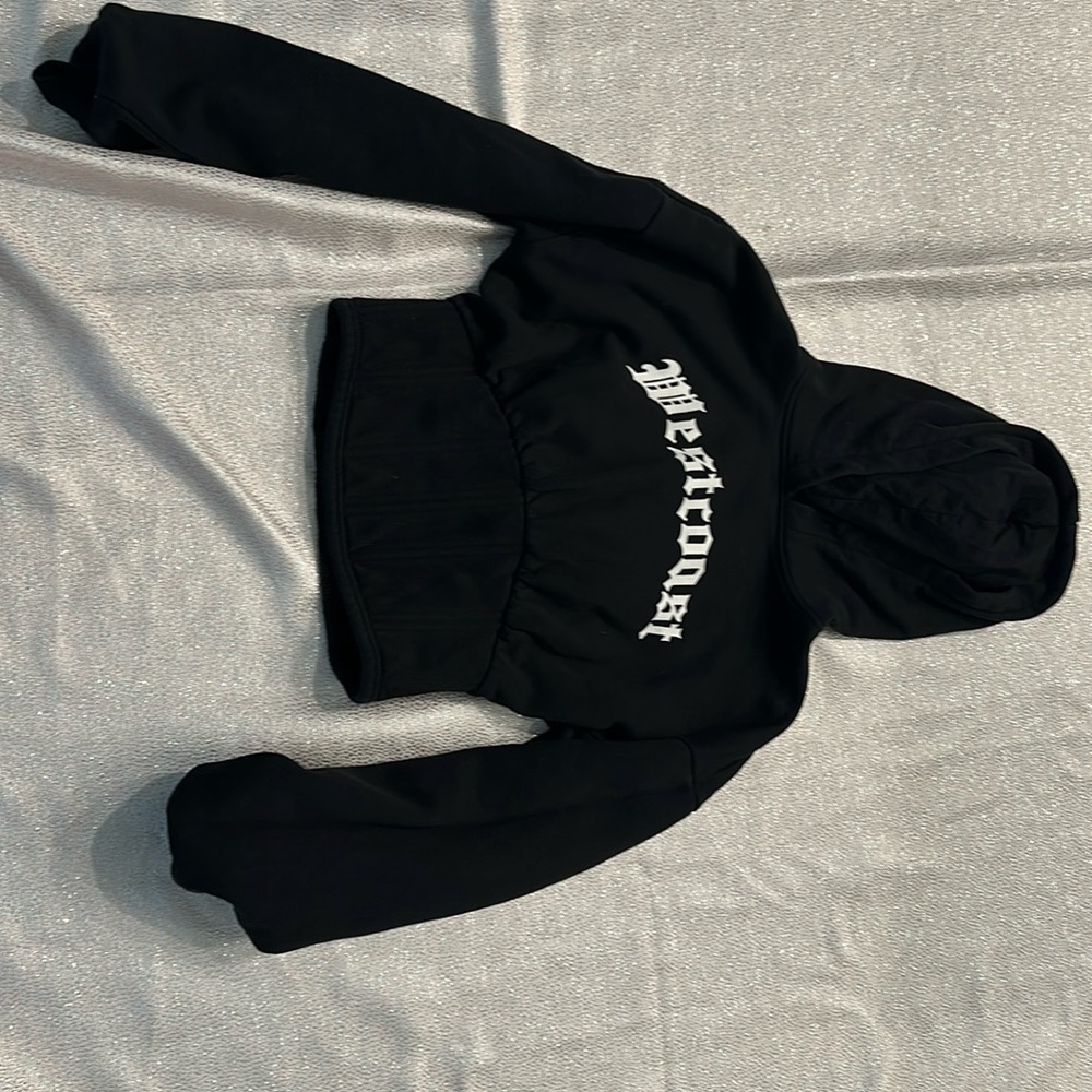 Corset WESTCOAST hoodie. Not your average baggy sweater. Accentuates your waist